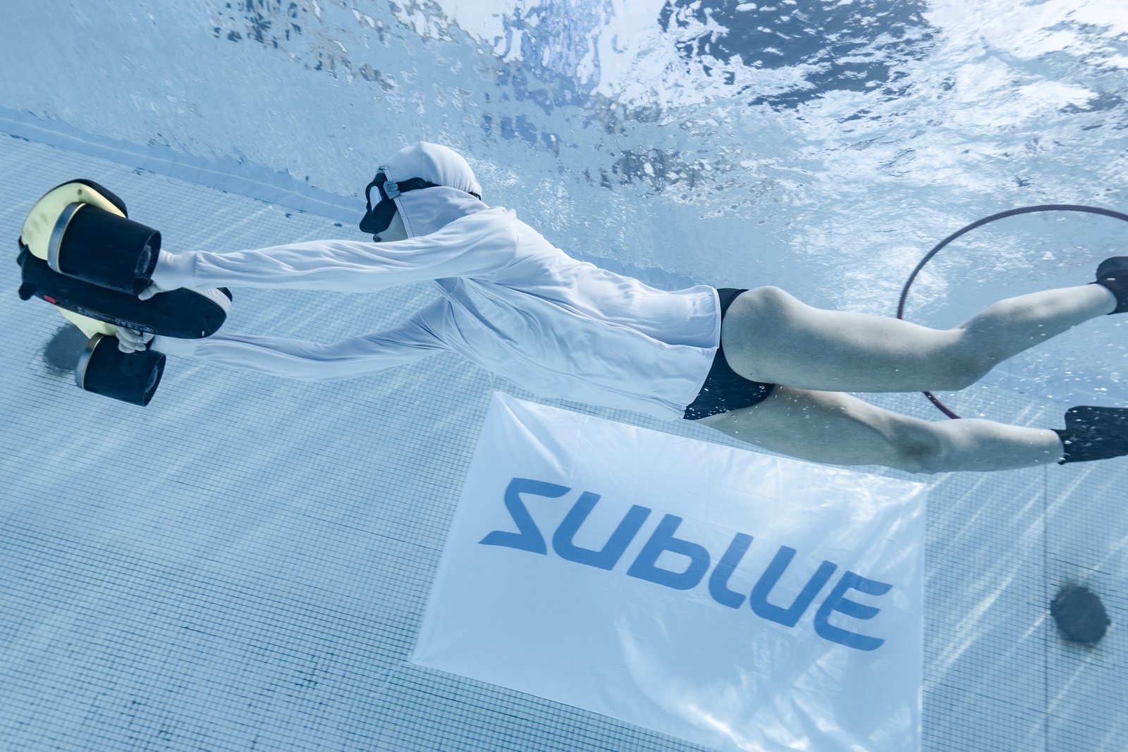 Máy kéo lặn Sublue Navbow